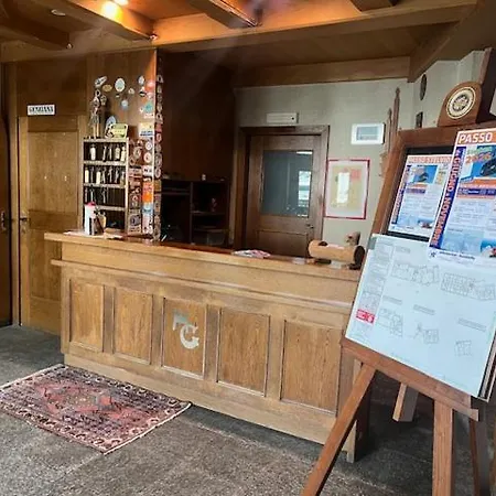 Hotel Genziana 3*
